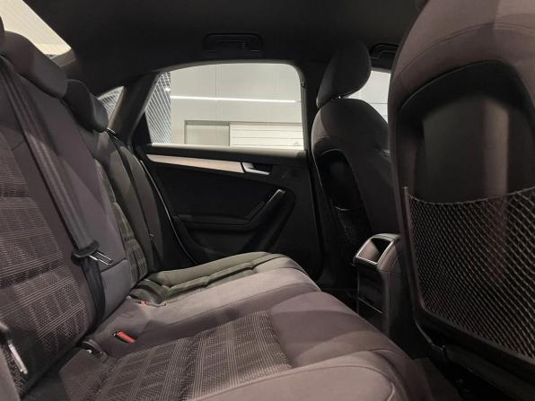 Audi A4 IV (B8) Рестайлинг с пробегом 2013 года, цена 1 326 000 рублей, 194141 км, седан, Автокод Объявления