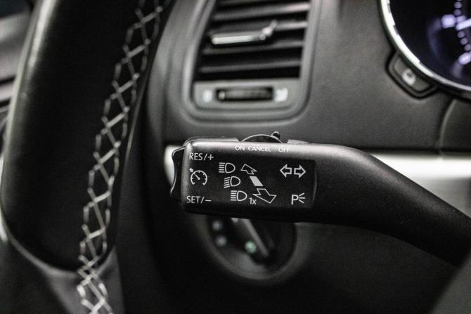 Skoda Yeti I Рестайлинг с пробегом 2016 года, цена 1 449 000 рублей, 157128 км, внедорожник, Автокод Объявления