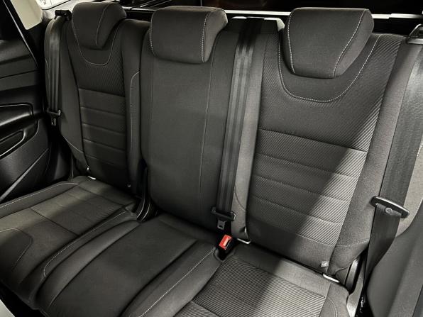 Ford Kuga II с пробегом 2016 года, цена 1 595 000 рублей, 148211 км, внедорожник, Автокод Объявления