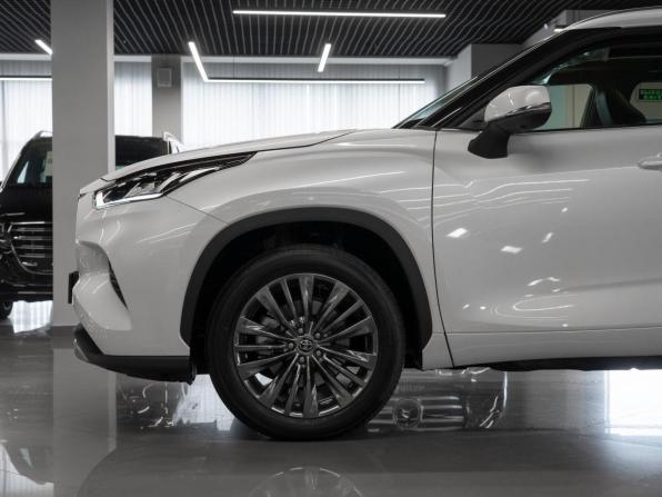 Toyota Highlander IV (XU70) с пробегом 2026 года, цена 5 400 000 рублей, 50 км, внедорожник, Автокод Объявления