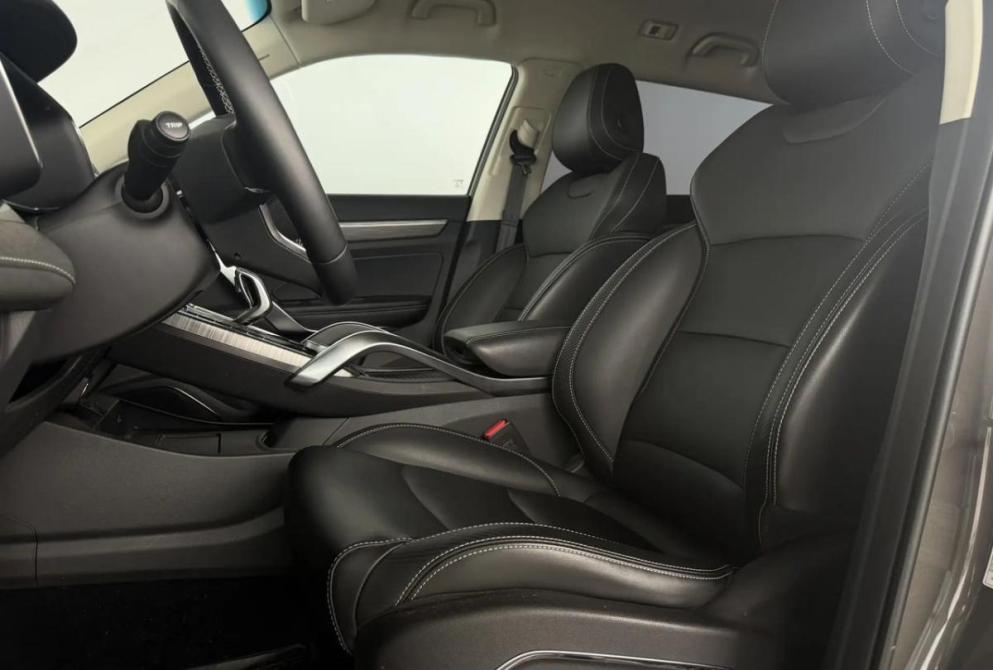 Geely Atlas Pro Киров  - изображение 18