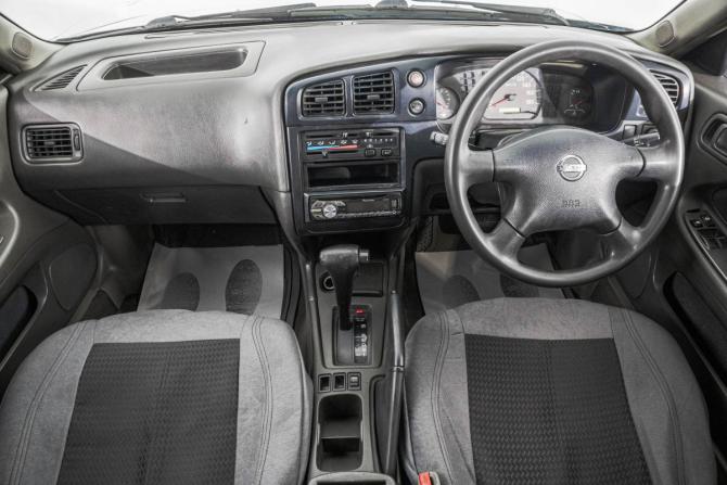 Nissan Expert с пробегом 2002 года, цена 349 000 рублей, 329000 км, универсал, Автокод Объявления