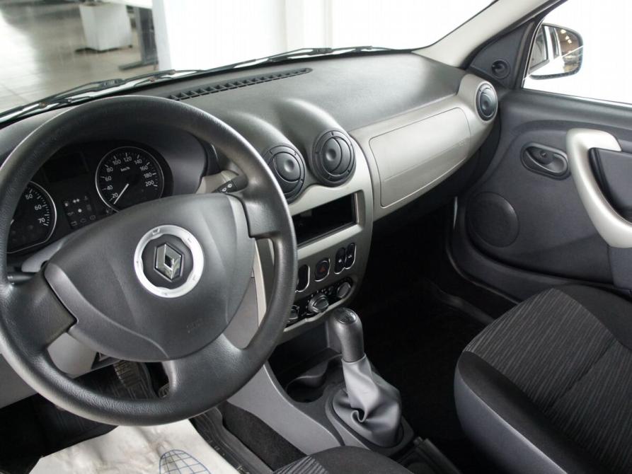 Renault Logan I Рестайлинг Березовский  - изображение 16