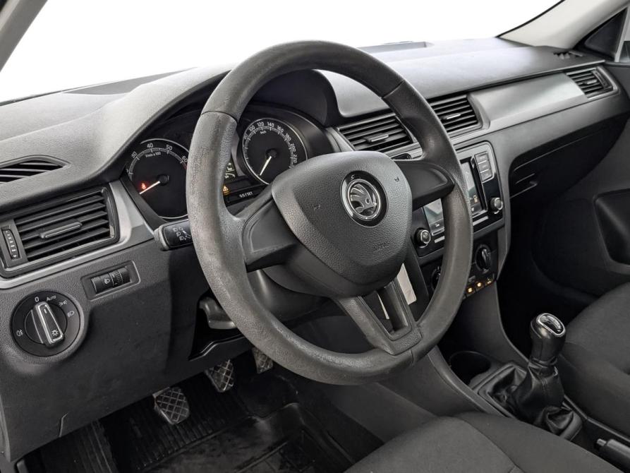 Skoda Rapid I Рестайлинг Москва  - изображение 15