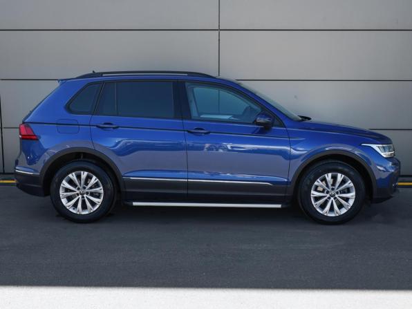 Volkswagen Tiguan II Рестайлинг с пробегом 2021 года, цена 2 898 000 рублей, 29230 км, внедорожник, Автокод Объявления