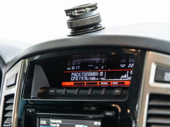 Mitsubishi Pajero IV Рестайлинг 2 с пробегом 2018 года, цена 3 758 000 рублей, 23652 км, внедорожник, Автокод Объявления