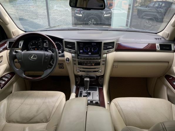 Lexus LX III Рестайлинг с пробегом 2013 года, цена 3 990 000 рублей, 278762 км, внедорожник, Автокод Объявления
