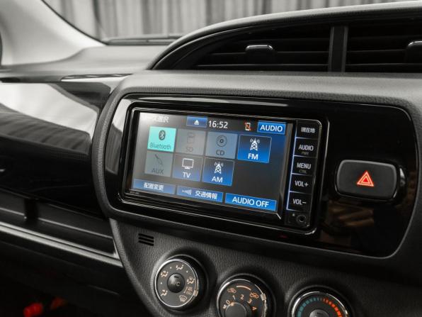 Toyota Vitz III (XP130) Рестайлинг с пробегом 2018 года, цена 1 050 000 рублей, 53960 км, хэтчбек, Автокод Объявления