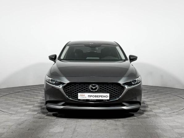 Mazda 3 IV (BP) с пробегом 2021 года, цена 1 690 000 рублей, 45000 км, седан, Автокод Объявления