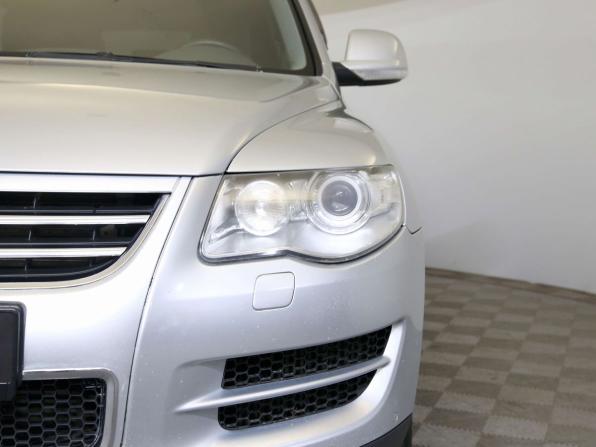 Volkswagen Touareg I Рестайлинг с пробегом 2007 года, цена 795 000 рублей, 290581 км, внедорожник, Автокод Объявления