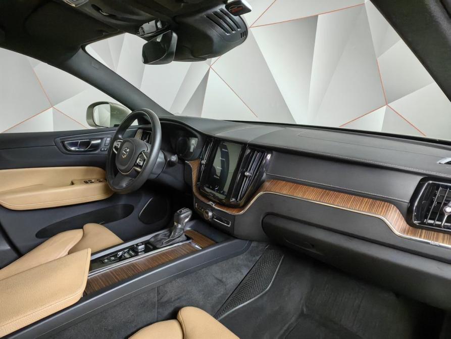 Volvo XC60 II Москва  - изображение 13