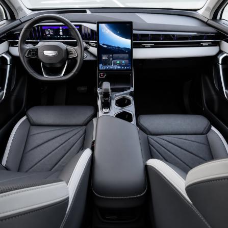 Geely Atlas II с пробегом 2023 года, цена 2 850 000 рублей, 35752 км, внедорожник, Автокод Объявления