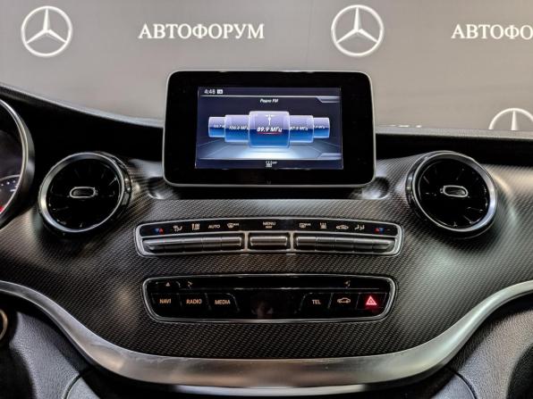 Mercedes-Benz V-Класс III (W447) Рестайлинг с пробегом 2019 года, цена 3 100 000 рублей, 341798 км, минивэн, Автокод Объявления