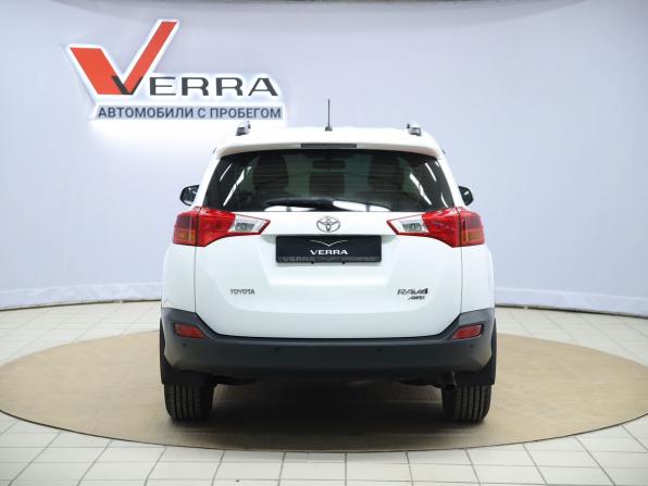 Toyota RAV4 IV (XA40) с пробегом 2013 года, цена 1 990 000 рублей, 109226 км, внедорожник, Автокод Объявления