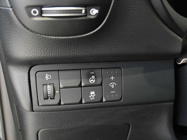 Kia Soul II Рестайлинг с пробегом 2017 года, цена 1 579 900 рублей, 111000 км, хэтчбек, Автокод Объявления