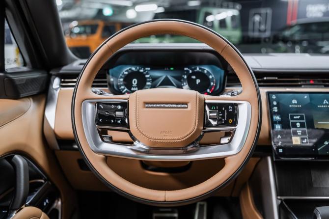 Новый Land Rover Range Rover V 2025 года, цена 25 800 000 рублей, внедорожник, Автокод Объявления