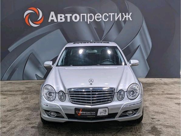 Mercedes-Benz E-Класс III (W211 S211) Рестайлинг с пробегом 2007 года, цена 1 180 000 рублей, 310190 км, седан, Автокод Объявления