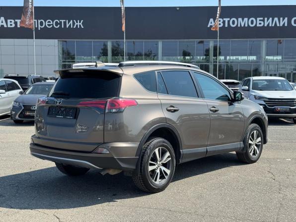 Toyota RAV4 IV (XA40) Рестайлинг с пробегом 2017 года, цена 1 869 000 рублей, 228343 км, внедорожник, Автокод Объявления