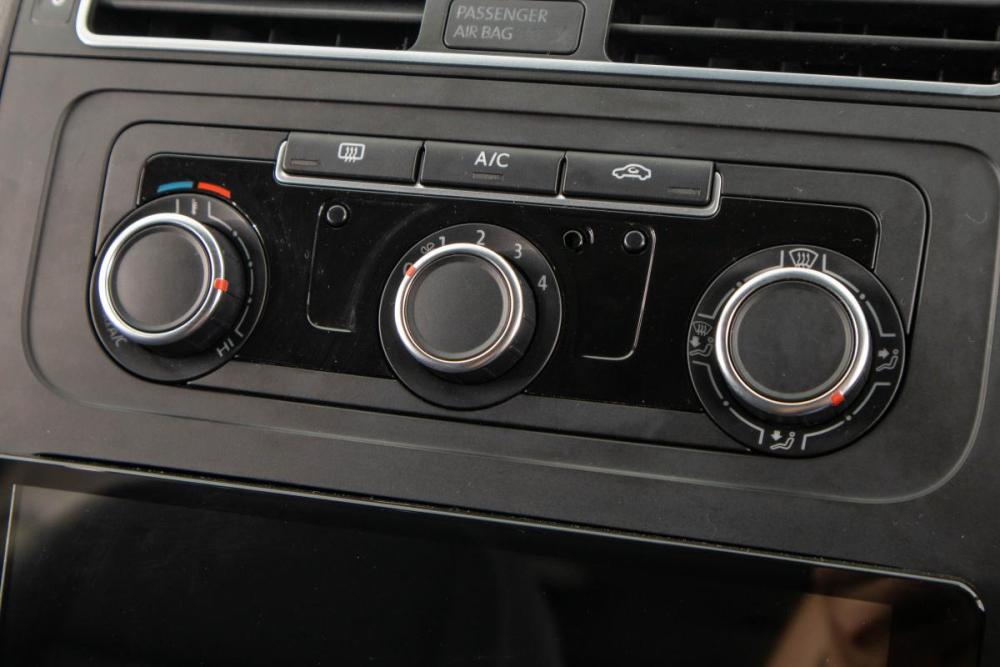 Volkswagen Touran I Рестайлинг 2 Барнаул  - изображение 19