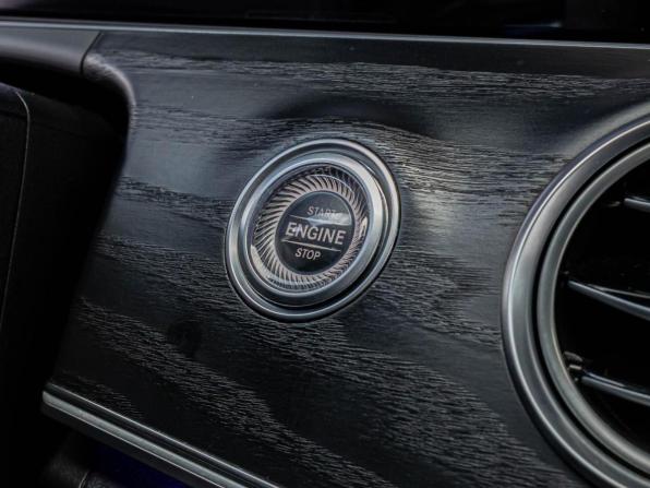 Mercedes-Benz E-Класс V (W213 S213 C238) с пробегом 2021 года, цена 4 789 000 рублей, 84237 км, седан, Автокод Объявления