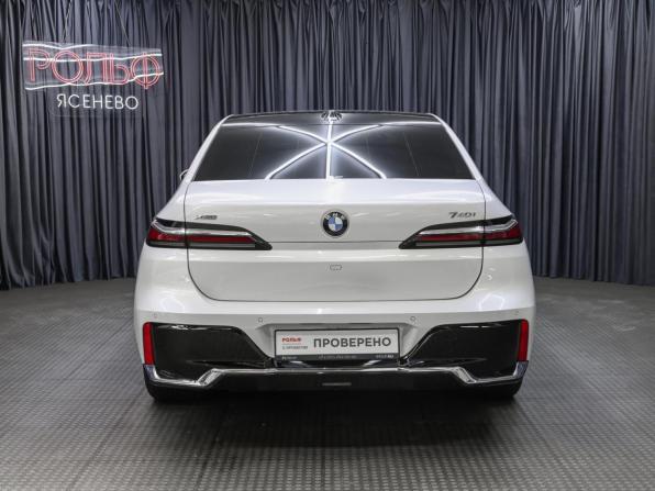 BMW 7 серии VII (G70) с пробегом 2025 года, цена 15 448 000 рублей, 18703 км, седан, Автокод Объявления
