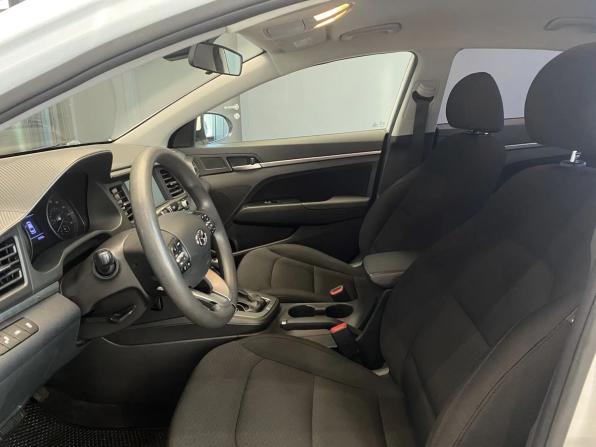 Hyundai Elantra VI (AD) Рестайлинг с пробегом 2019 года, цена 1 299 000 рублей, 123500 км, седан, Автокод Объявления