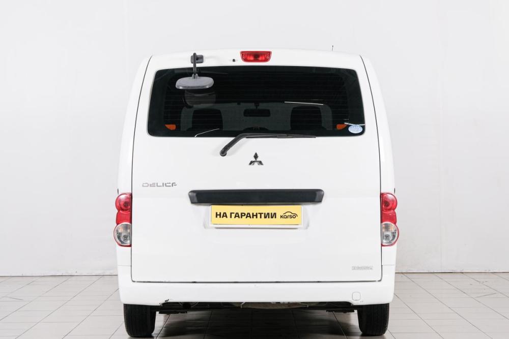 Mitsubishi Delica V Красноярск  - изображение 6
