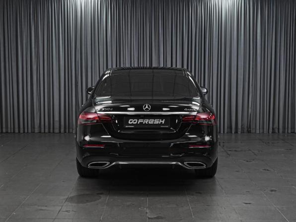Mercedes-Benz E-Класс V (W213 S213 C238) Рестайлинг с пробегом 2021 года, цена 5 829 000 рублей, 42771 км, седан, Автокод Объявления