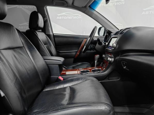 Toyota Highlander II (XU40) Рестайлинг с пробегом 2010 года, цена 2 050 000 рублей, 128633 км, внедорожник, Автокод Объявления