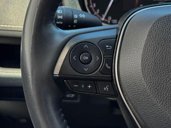 Toyota RAV4 V (XA50) с пробегом 2021 года, цена 3 099 000 рублей, 80586 км, внедорожник, Автокод Объявления