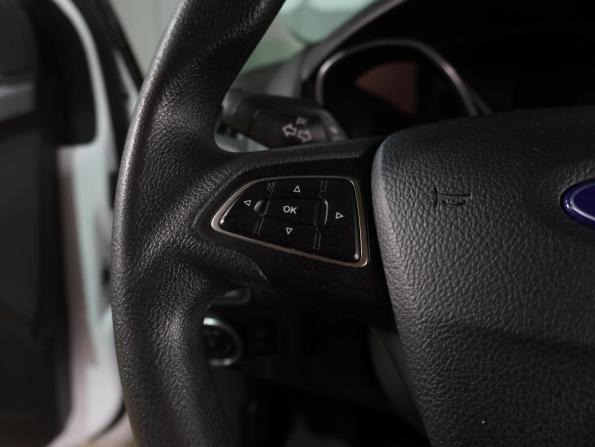 Ford Focus III Рестайлинг с пробегом 2016 года, цена 1 099 000 рублей, 129175 км, универсал, Автокод Объявления