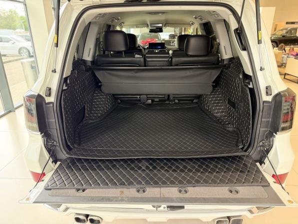 Toyota Land Cruiser 200 Series Рестайлинг 1 с пробегом 2015 года, цена 4 280 000 рублей, 161000 км, внедорожник, Автокод Объявления