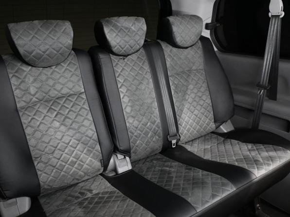 Hyundai H-1 II с пробегом 2013 года, цена 1 845 000 рублей, 211156 км, минивэн, Автокод Объявления
