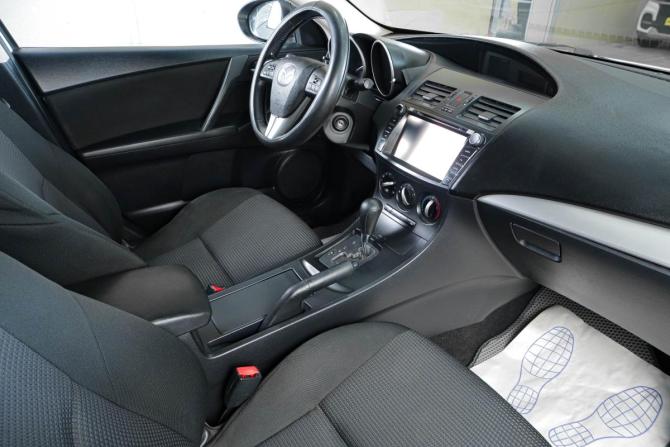 Mazda 3 II (BL) Рестайлинг с пробегом 2012 года, цена 849 000 рублей, 238600 км, седан, Автокод Объявления