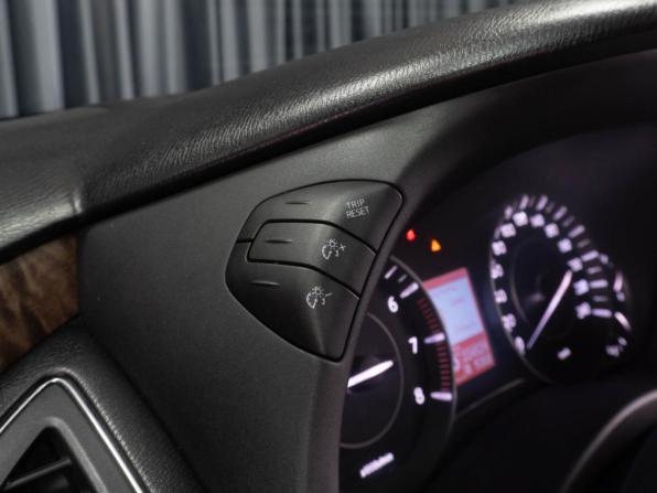 Nissan Patrol VI (Y62) с пробегом 2012 года, цена 1 749 000 рублей, 224529 км, внедорожник, Автокод Объявления