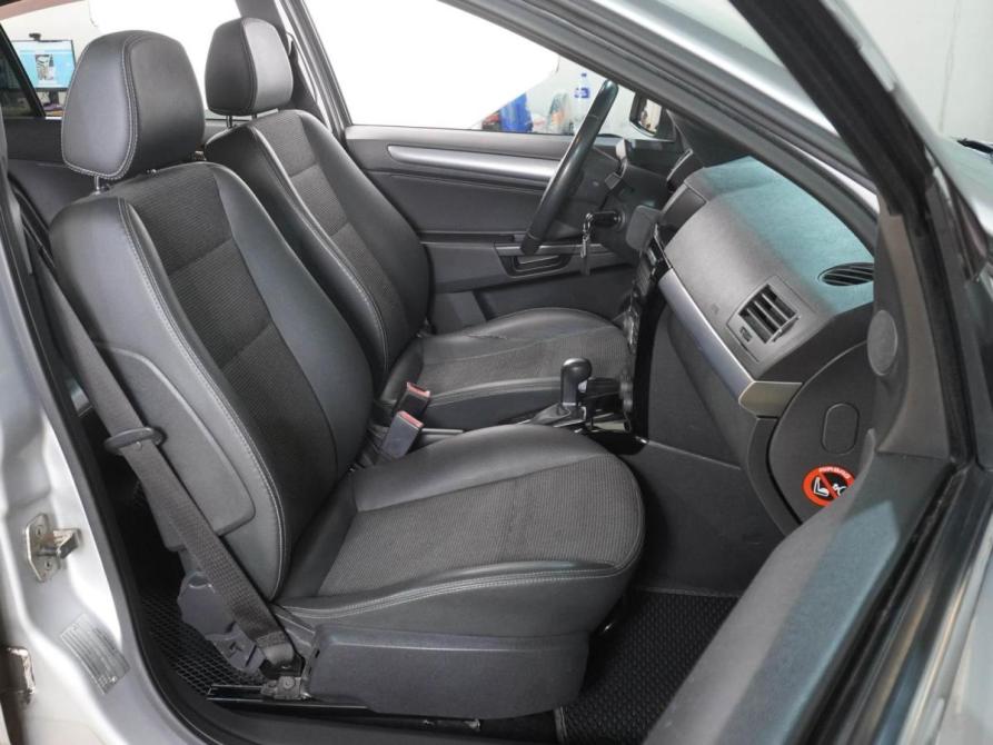 Opel Astra H Рестайлинг Воронеж  - изображение 8