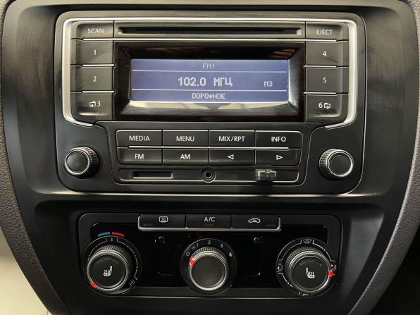 Volkswagen Jetta VI Рестайлинг с пробегом 2015 года, цена 1 317 000 рублей, 115685 км, седан, Автокод Объявления