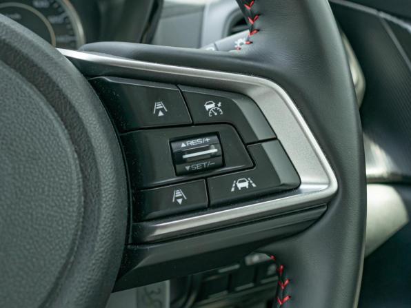 Subaru Impreza V с пробегом 2018 года, цена 1 569 000 рублей, 47859 км, хэтчбек, Автокод Объявления