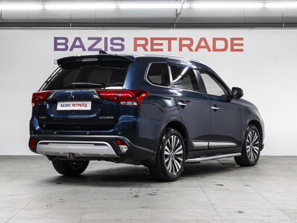 Mitsubishi Outlander III Рестайлинг 3 с пробегом 2019 года, цена 2 470 000 рублей, 89159 км, внедорожник, Автокод Объявления