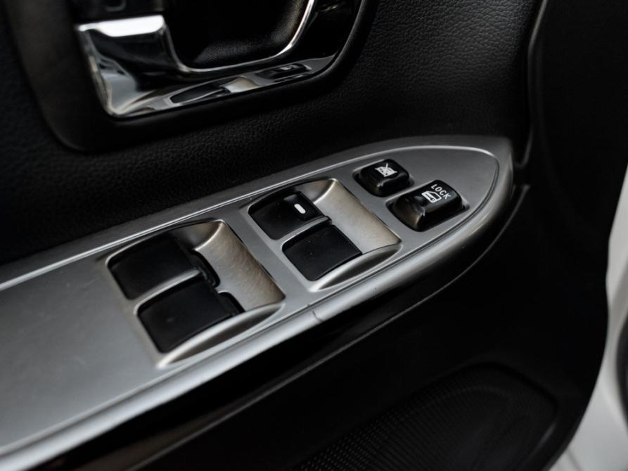 Mitsubishi Pajero IV Рестайлинг 2 Екатеринбург  - изображение 23