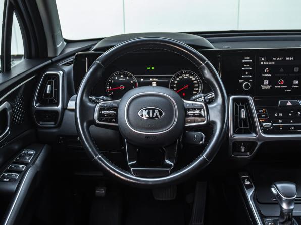 Kia Sorento IV с пробегом 2021 года, цена 3 300 000 рублей, 92040 км, внедорожник, Автокод Объявления