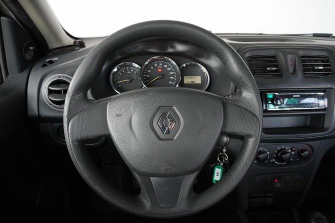 Renault Logan II с пробегом 2016 года, цена 490 000 рублей, 272356 км, седан, Автокод Объявления