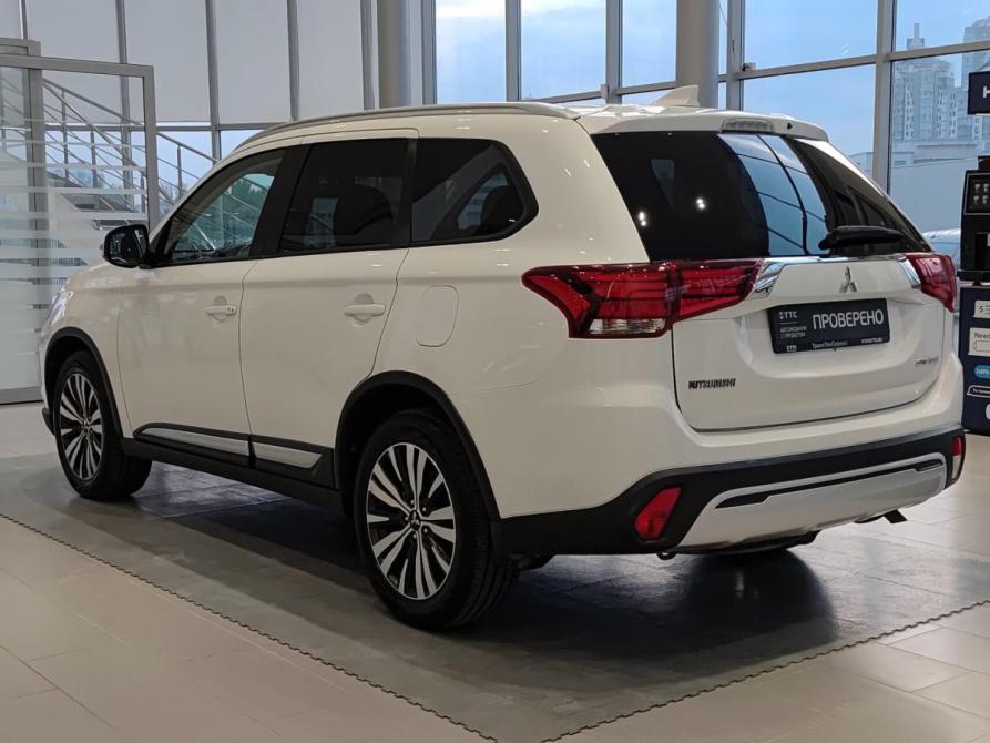 Mitsubishi Outlander III Рестайлинг 3 Казань  - изображение 8
