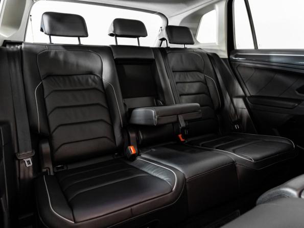 Volkswagen Tiguan II с пробегом 2019 года, цена 3 275 000 рублей, 62658 км, внедорожник, Автокод Объявления