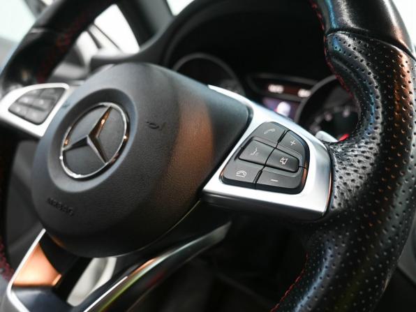 Mercedes-Benz GLA I (X156) Рестайлинг с пробегом 2019 года, цена 2 299 900 рублей, 124962 км, внедорожник, Автокод Объявления
