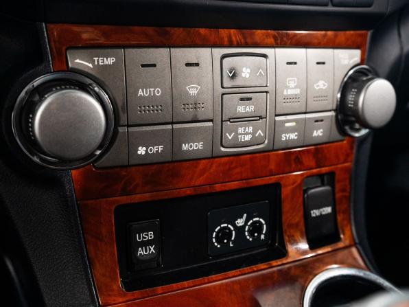 Toyota Highlander II (XU40) с пробегом 2010 года, цена 2 000 000 рублей, 259165 км, внедорожник, Автокод Объявления