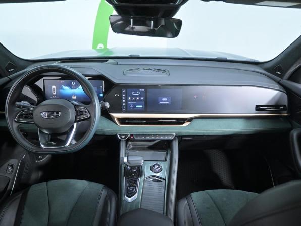 Geely Monjaro I с пробегом 2023 года, цена 3 190 000 рублей, 47385 км, внедорожник, Автокод Объявления