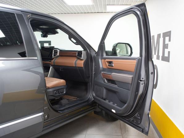 Toyota Tundra III с пробегом 2026 года, цена 10 799 000 рублей, 54 км, offers.body_type.unknown, Автокод Объявления