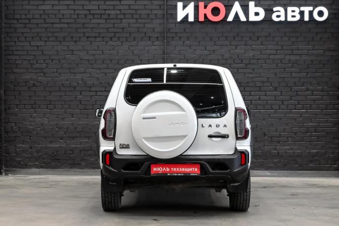 Lada (ВАЗ) Niva Travel I с пробегом 2021 года, цена 1 050 000 рублей, 42725 км, внедорожник, Автокод Объявления