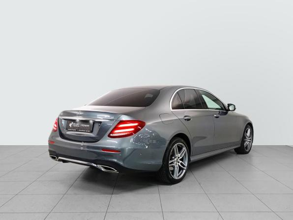 Mercedes-Benz E-Класс V (W213 S213 C238) с пробегом 2019 года, цена 4 140 000 рублей, 53802 км, седан, Автокод Объявления